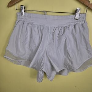 Lululemon Hotty Hot Short II Long 4" size‎ 10. Read